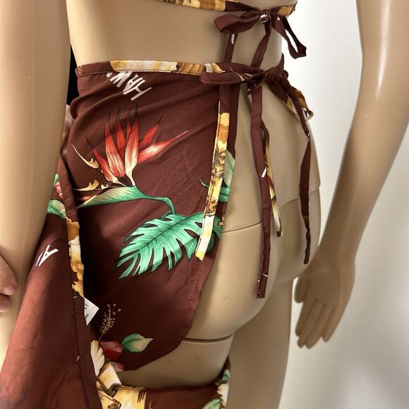 NEW Vintage Hukilau Fashions Hawaiian Set Medium Wrap Shorts Triangle Bikini Top - Picture 8 of 15